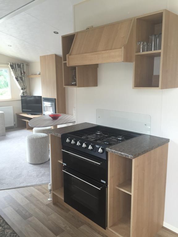 Lovely 3 Bed Caravan, 米尔福德昂西 外观 照片